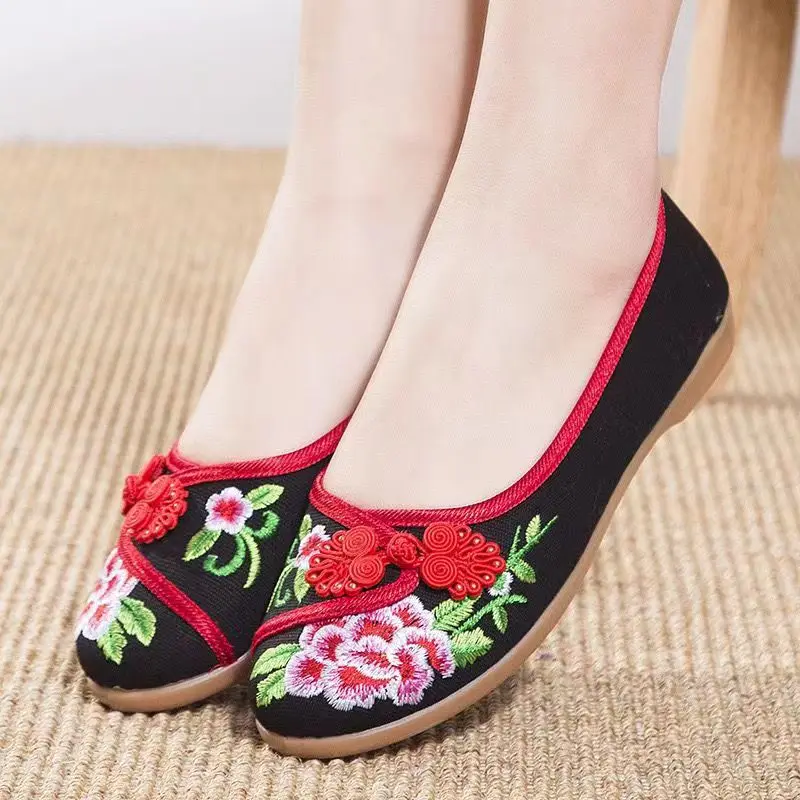 2024 Woman's New Spring Summer Ethnic Style Embroidered Canvas Shoe Soft Sole Non Slip Shallow Slip-On Flat Sole Ballet Shoes image 3