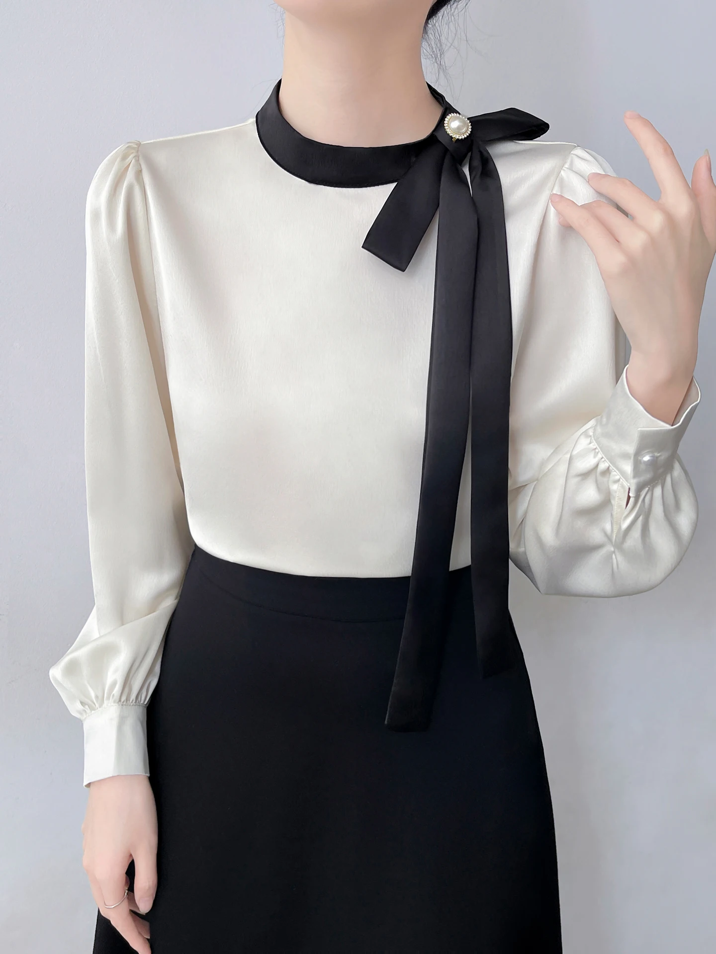 

Корейская женская блузка из шелка с круглым вырезом и длинными рукавами, с бантом, для офиса, прямого кроя, из полиэфирного волокна, неэластичная