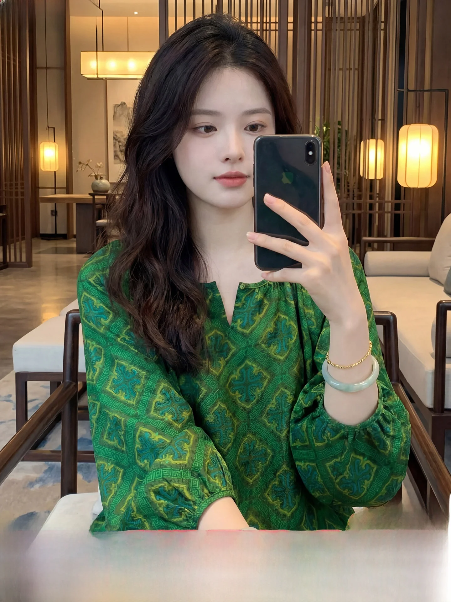 

Новая женская шелковая рубашка свободного кроя в китайском стиле, весенняя, ранняя весна, зеленая, молодежная модель, красивый шелковый топ из облачного шелка