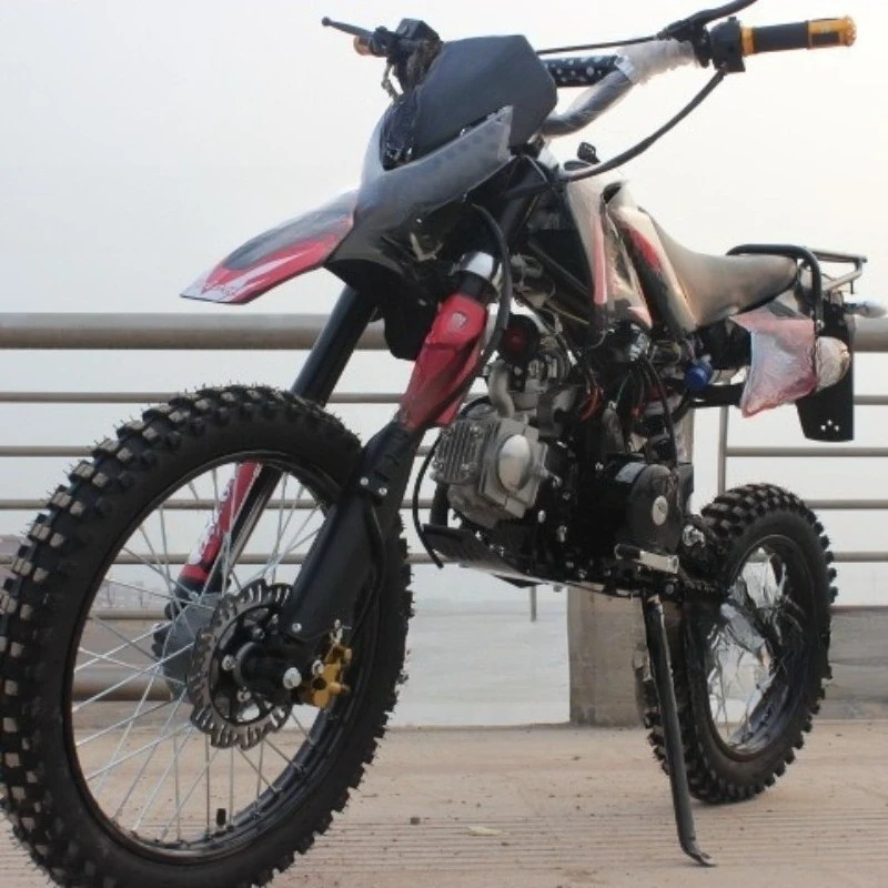 Off road motorcycle track, off-road vehicle, off-road motorcycle, lying down machine, 125CC mountain
