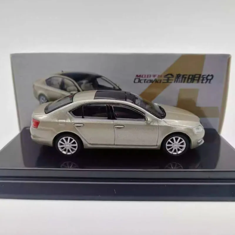 Diecast Alloy 1/64 Octavi 30th Anniversary Edition Set Gift Box Car Model Classics Adult Souvenir Gift Static Display