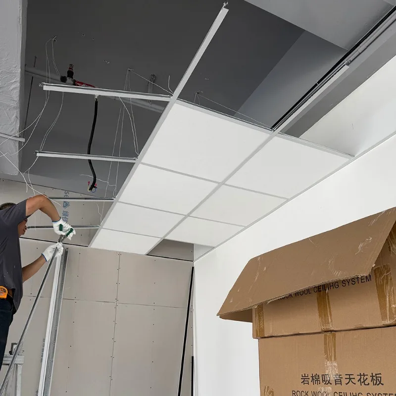 Class A fireproof glass fiber sound-absorbing ceiling board High sound-absorbing mildew-proof moisture-proof ceiling board