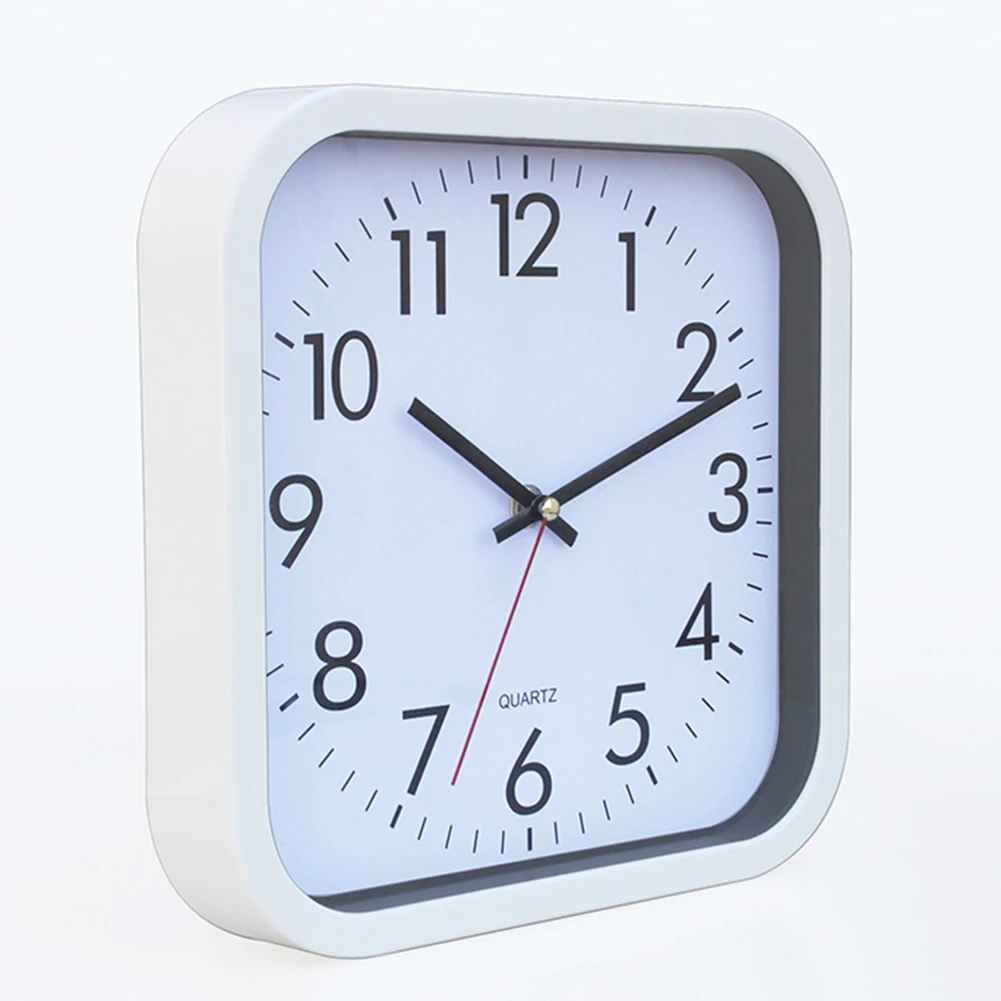 Elegant Decor Luxury Wall Clock Decorative Piece Accurate Timekeeping Home Decoration Quiet Mechanism For Bedroom