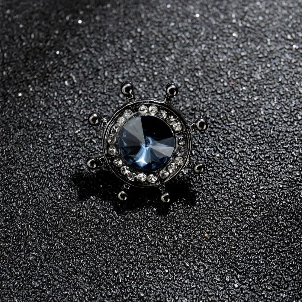 Cute Alloy Rudder Collar Brooch Anti-glare Crystal Suit Shirt Badge Prickly Horse Needles Cheongsam