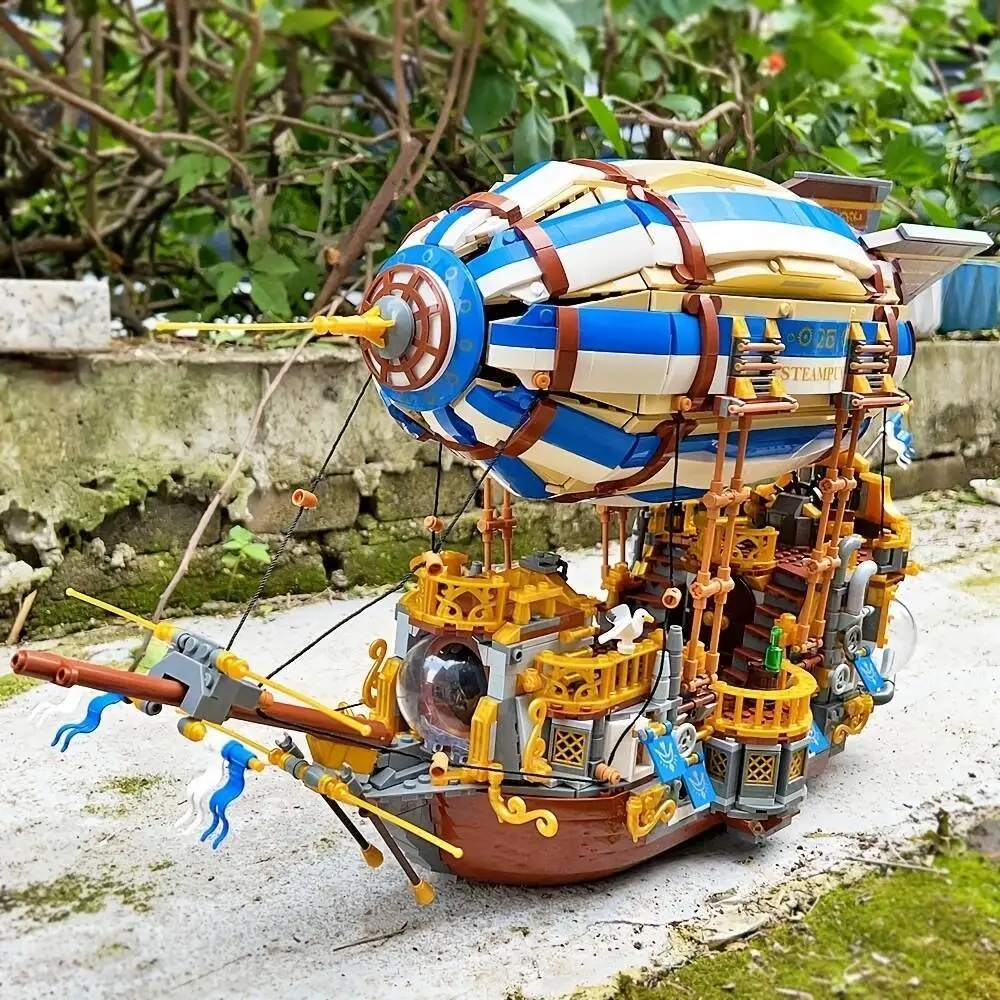 

Cute Steampunk Airship 3272PCS Building Blocks Toys Set High-Tech Ship Model Bricks Decoration Toys For Kids Christmas Gifts
