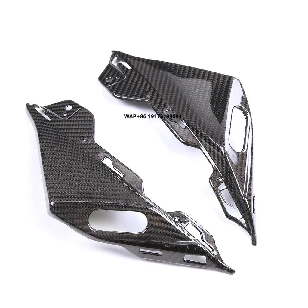 

DRY Carbon Fiber for Tmax560 Motorcycle Shell Modification Accessories Carbon Fiber Front Side Panel