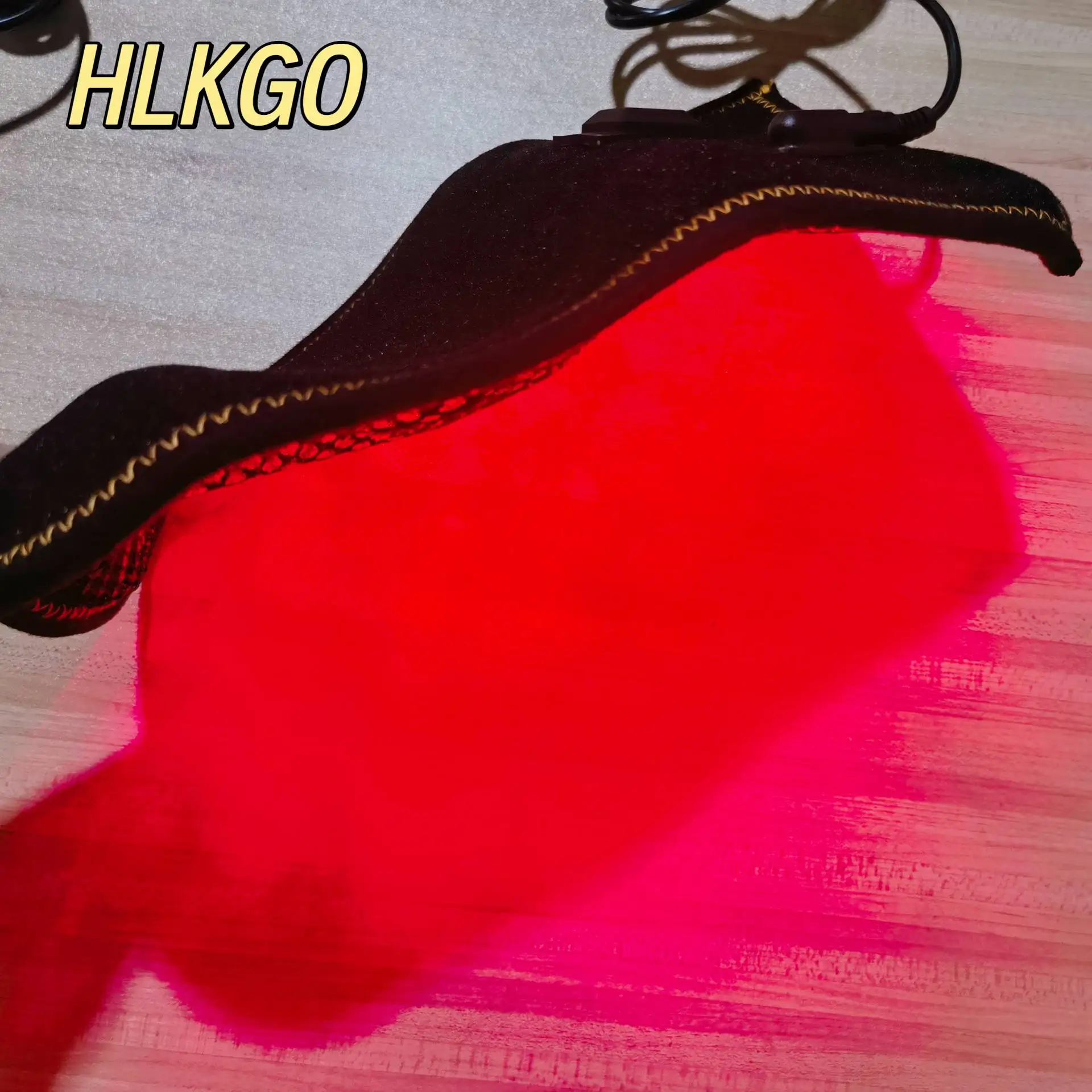 

Red Light Therapy Mittens for Hand Arthritis Pain Relief, LED Gloves with Soothing Heat for Finger Joint Stiffness