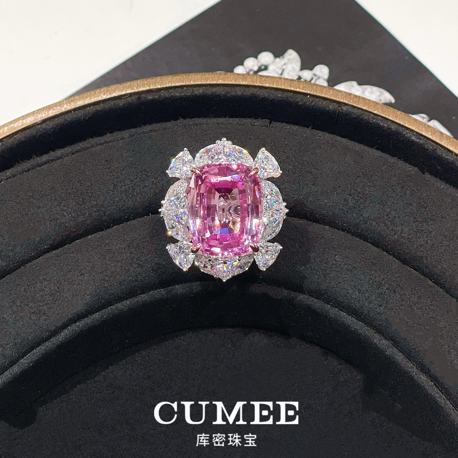 CUMEE Haute Couture Luxury Dinner Ring Large Carat Sakura Pink Synthetic Gemstone Ring 925 Gold-Plated Silver