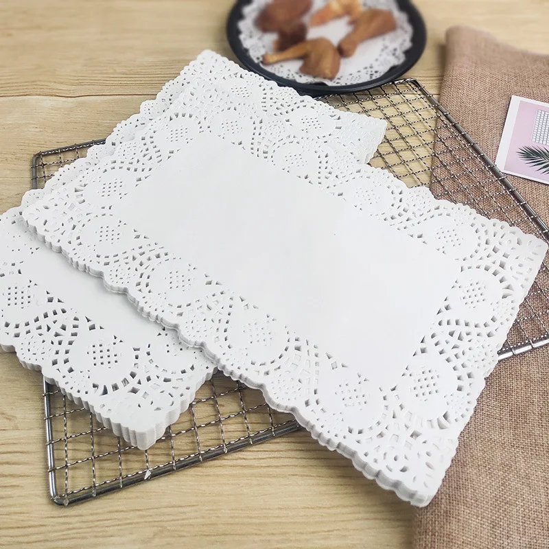 Tappetini di carta all'ingrosso Centrini di pizzo che assorbono olio Centrelli di carta bianca con bestseller di fabbrica