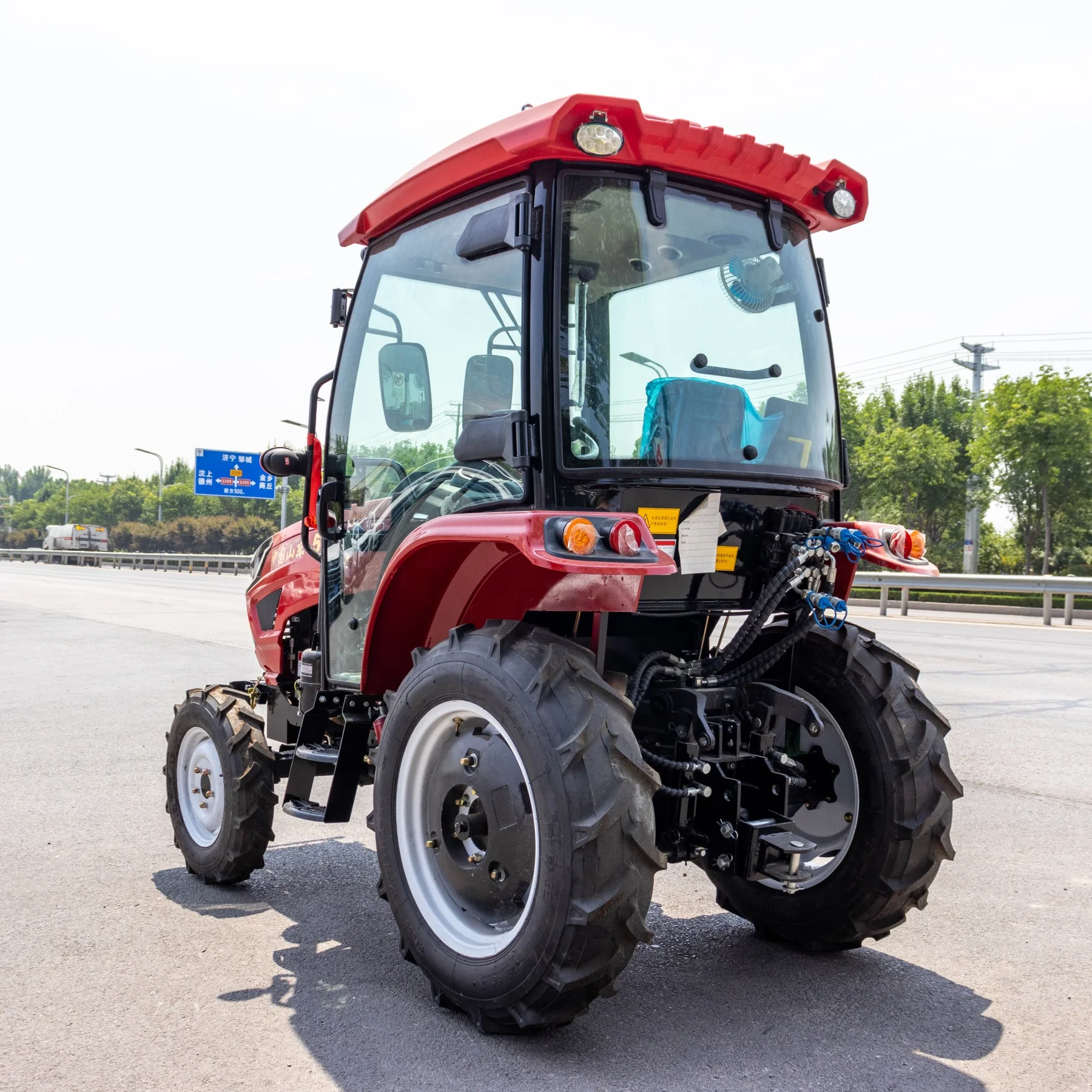 حار بيع الزراعية مزرعة عجلة صغيرة جرار 50HP