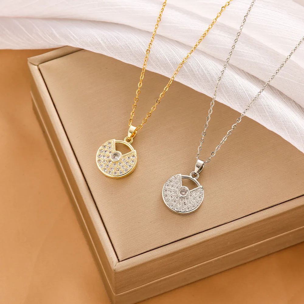 Gypsy Star สร้อยคอแฟชั่นจี้ไทเทเนียมเหล็ก Clavicle CHAIN ผู้หญิง