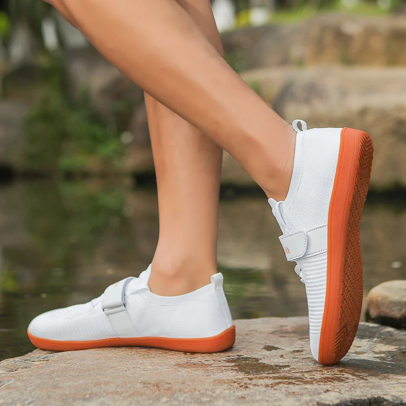 أحذية واسعة الأصابع للرجال موضة بسيطة أحذية رياضية غير رسمية أحذية حافي القدمين أحذية للمشي أحذية المشي 35-46