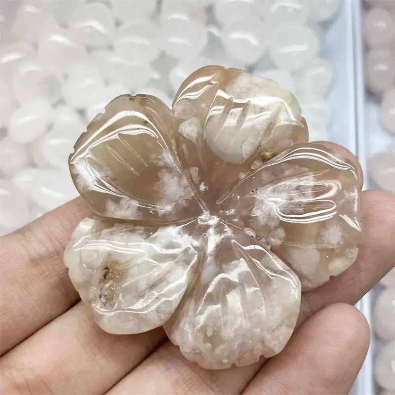 Natural Flower Agate Quartz Crystal Flower Carvings Healing Reiki Sakura Gift Women Girl Pendant Crafts 1pcs