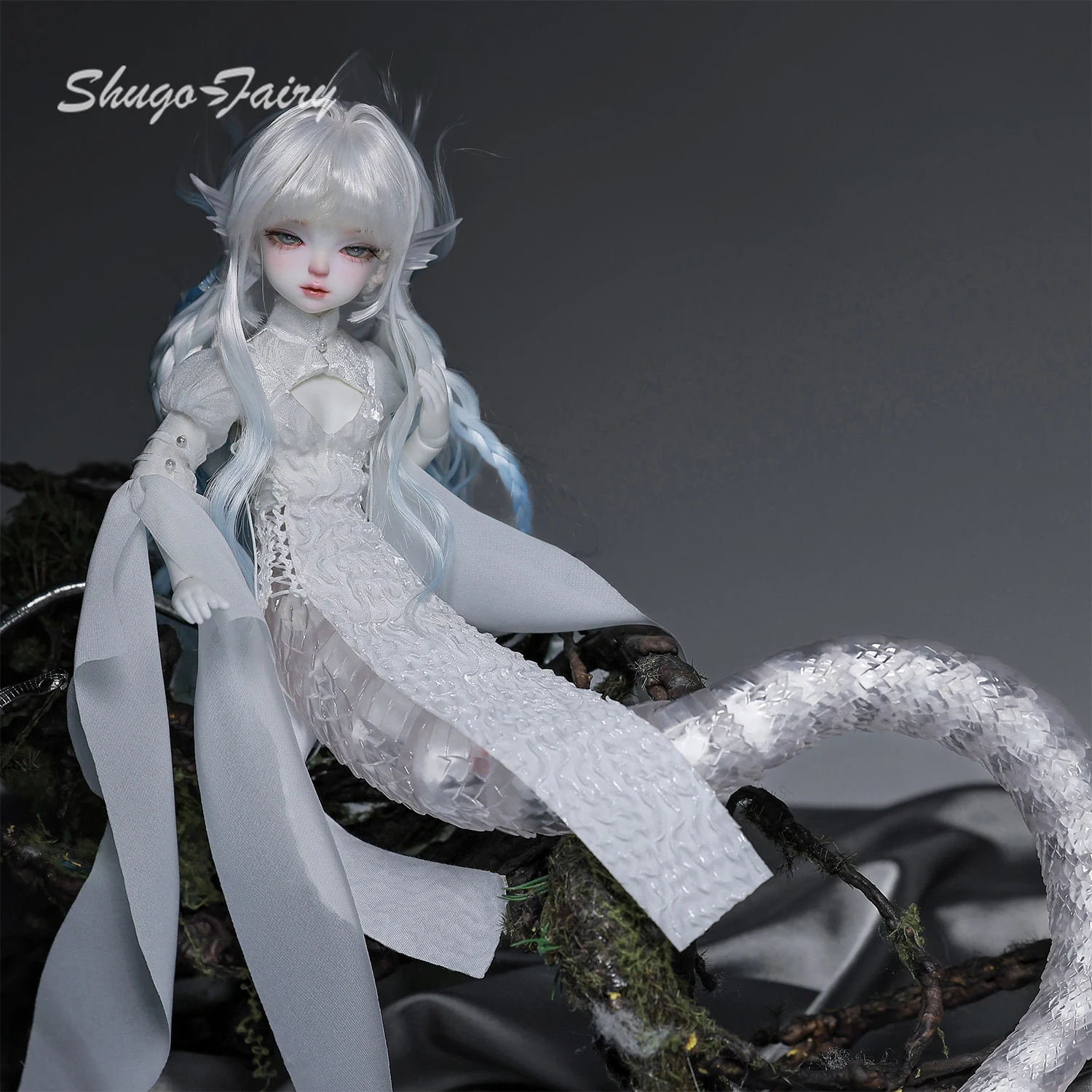 

Virelai D Anime Bjd Doll 1/6 FullSet Pale Twin Half-monster Long Scaly Tail Shugafairy Original Bjd Articulated Dolls