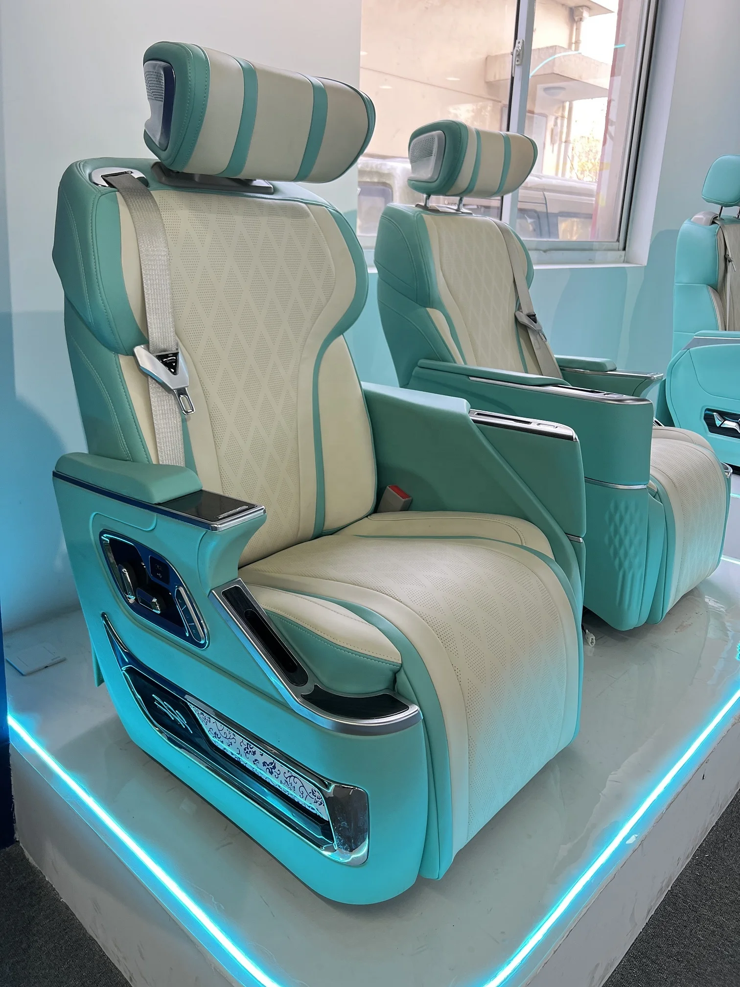 

car aviation seat with electric heating and ventilation massage, suitable for van