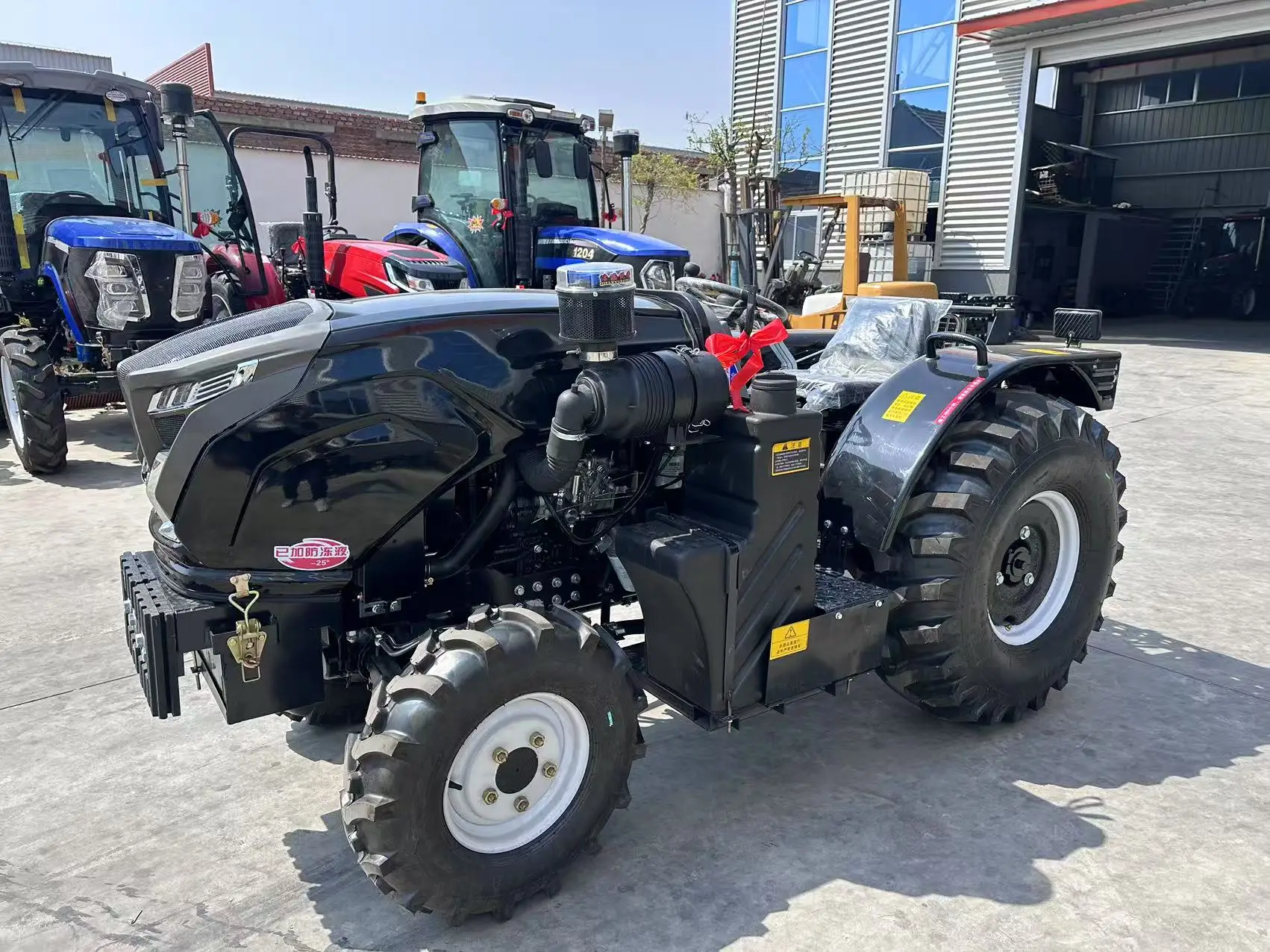 Foton Lovol 60HP 80HP 100HP 120HP 160HP 180HP Mini Farm Tractor Electric Agricultural Machinery Diesel Tractor