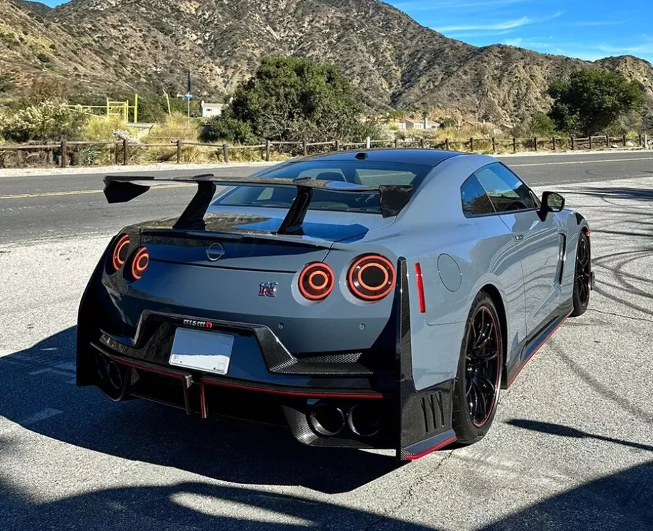 

LED Taillight For Nissan GTR R35 2007-2017 Upgrade Brake Rear Lamps Assembly Brake lights turn signals