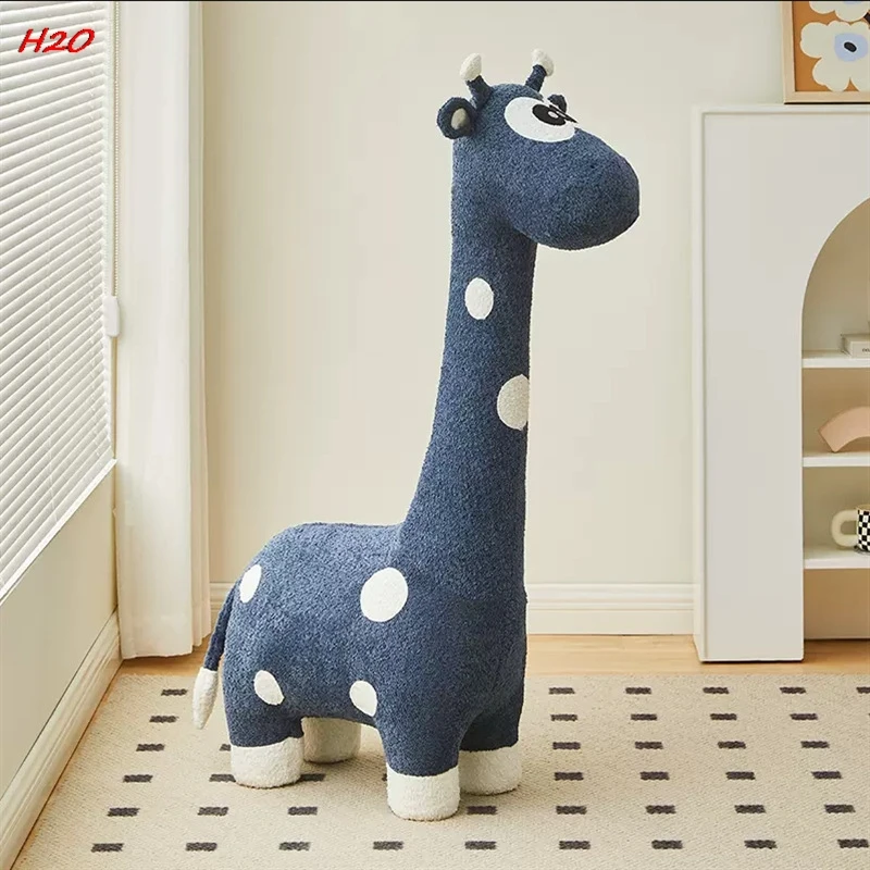 Oversized Creative Giraffe Sitting Stool Animal Scandinavian Shoeshine Stool Holiday Gift Floor Children Handmade Ornament News