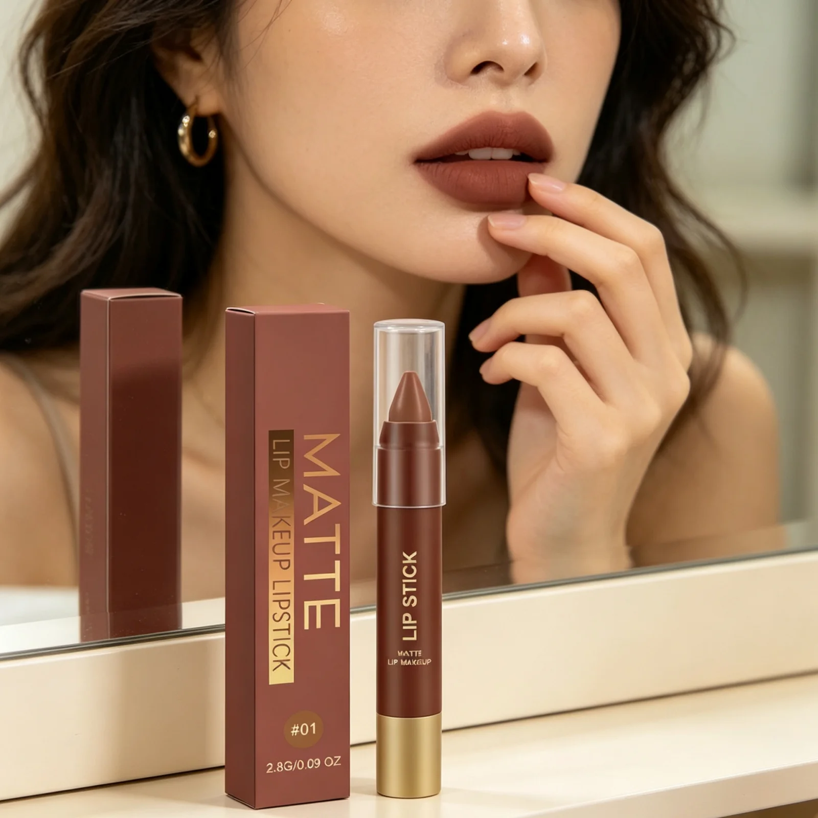 أحمر شفاه مات طويل الأمد، ناعم - مراجعة Lip Gloss Plumping وسعره
