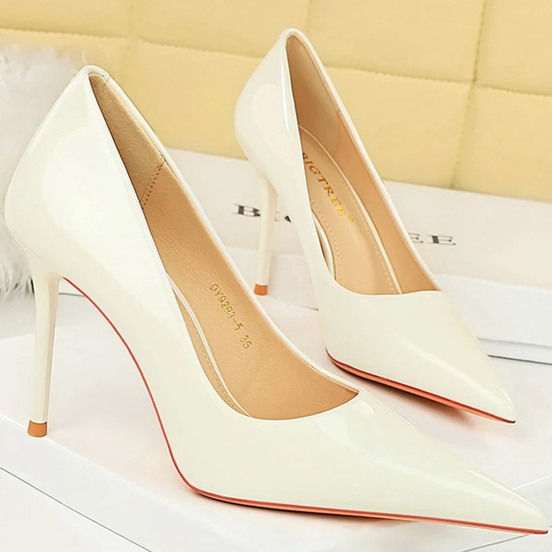 Women 9.5cm High Heels Pumps Wedding Bridal Classic Scarpins High Stiletto Heels Lady Nude Black White Glossy Leather Prom Shoes