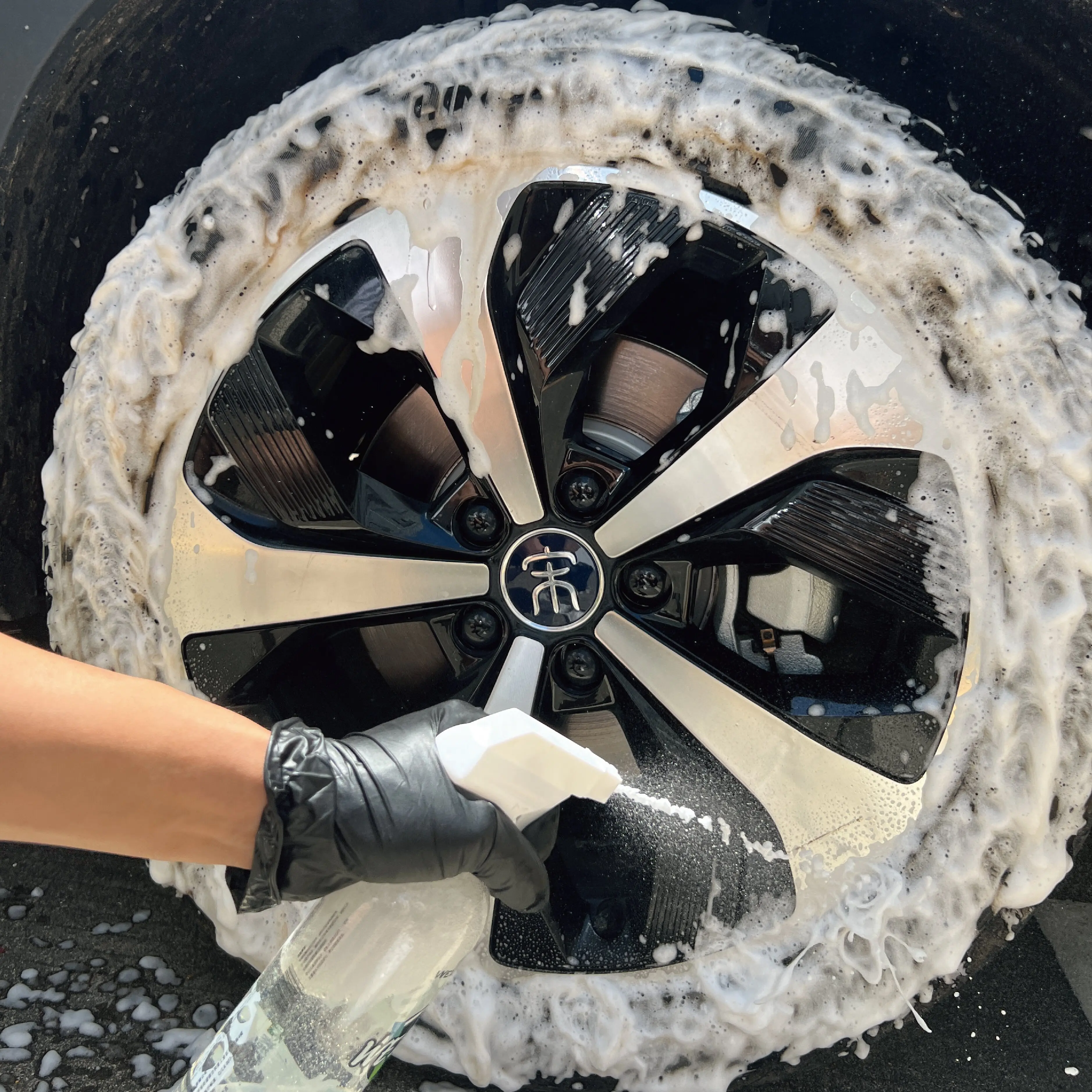 Wheel tire cleaning agent car wash cleaner foam Iron Particles Powder Cleaning Super Rust Dust Remover Spray Auto Rim Cleaner view 4