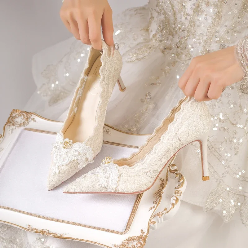 

2025 New Fashion Women Cutout Mesh Embroidered Pointed Toe Stiletto Heels Lace Shoes Women Pointed-toe Stiletto Wedding Shoes
