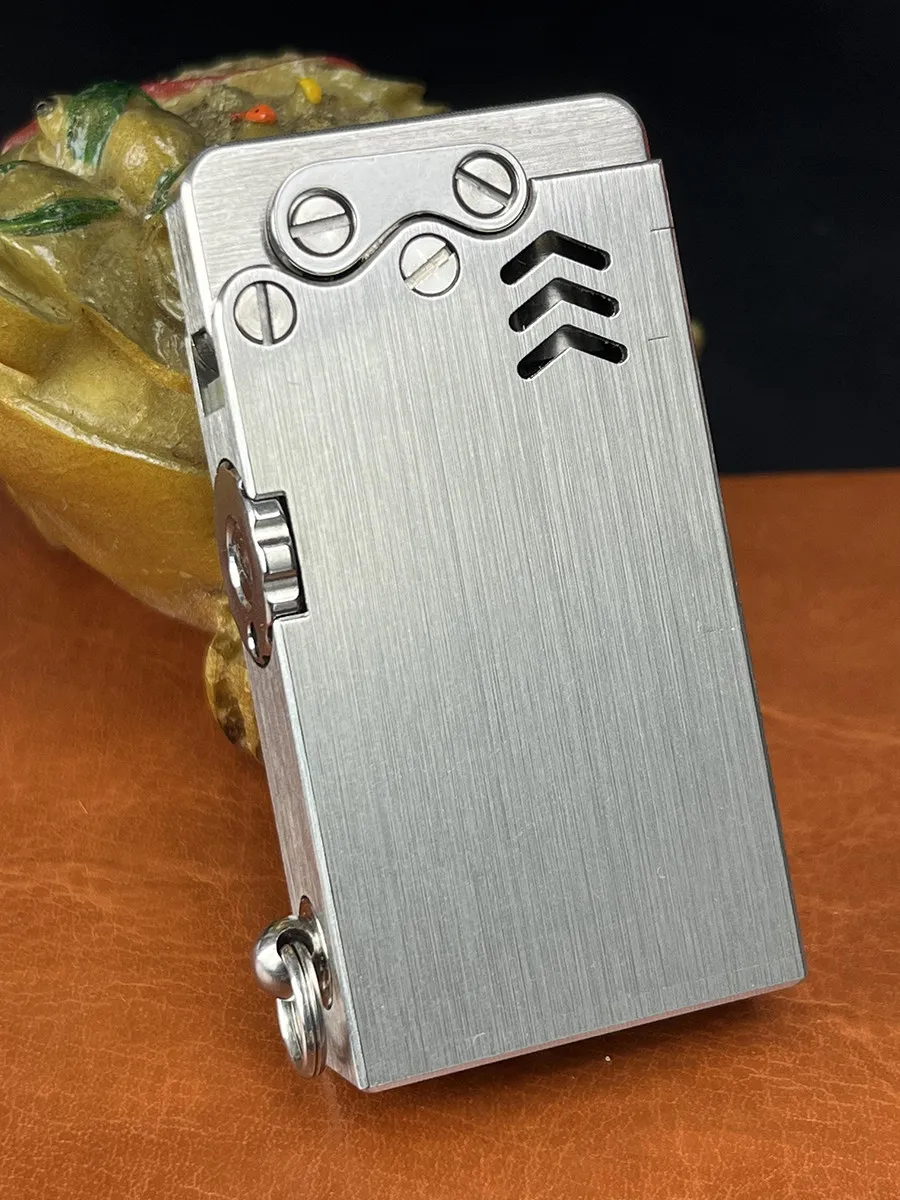 Vintage Brass Titanium Kerosenes Lighter Refillable Automatic Windproof Oil Lighter Smoking Durable Metal Petrol Flint Lighter