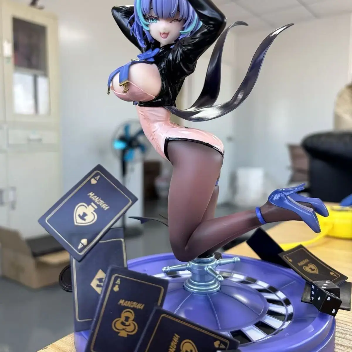 

Azur Lane Cheshire Magician'S Costume Gorgeous Night Dream 23cm Anime Figure Gk Collectible Desktop Decoration Gift