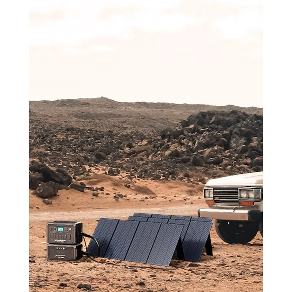 Portable Solar Panel, Waterproof IP65 Portable Solar Charger, Suitable for RVs, Camping, Power Outages, 350 Watt