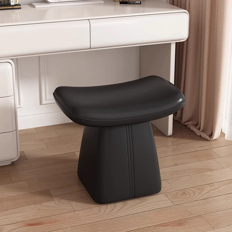 

ZUnique Mobile Step Stool Vanity Chair Living Room Designer Foot Stool Luxury Bedroom Modern Piano Sillas Chinese Style Furnitur