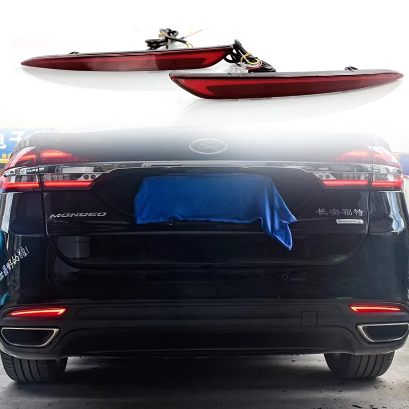 

Suitable for 13-18 Ford Mondeo special rear bar light reflector modified LED highlight brake pilot light