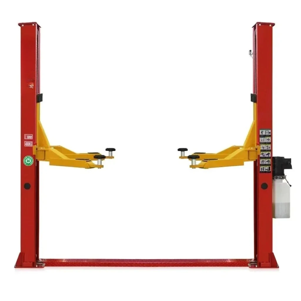 

Second hand 4000kg two post car lift Good condition Used car lift