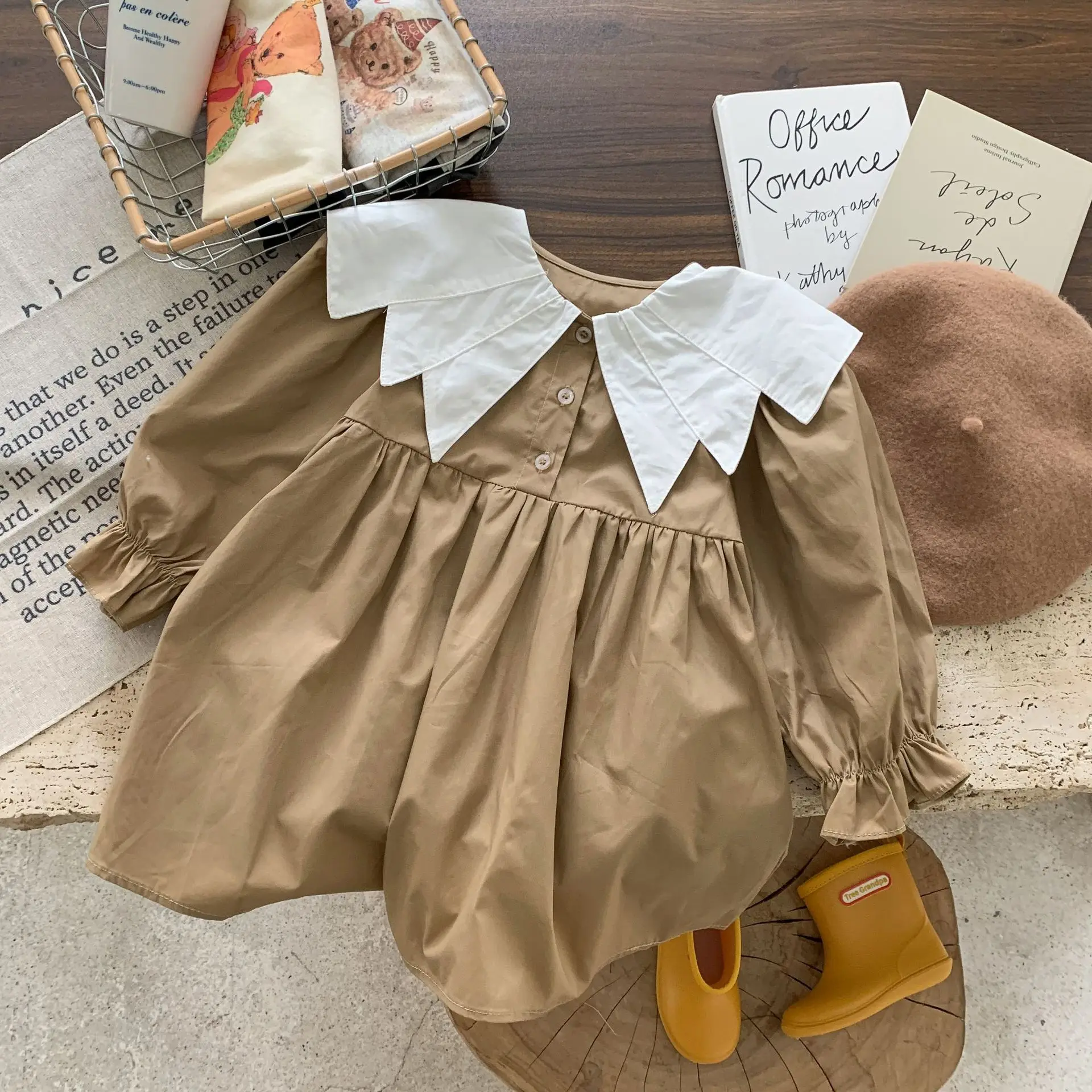 

Girls Skirts 2024 Autumn New Childrens Clothes Korean Style Doll Collar Princess Dress Western-style Long-sleeved Dress Casual