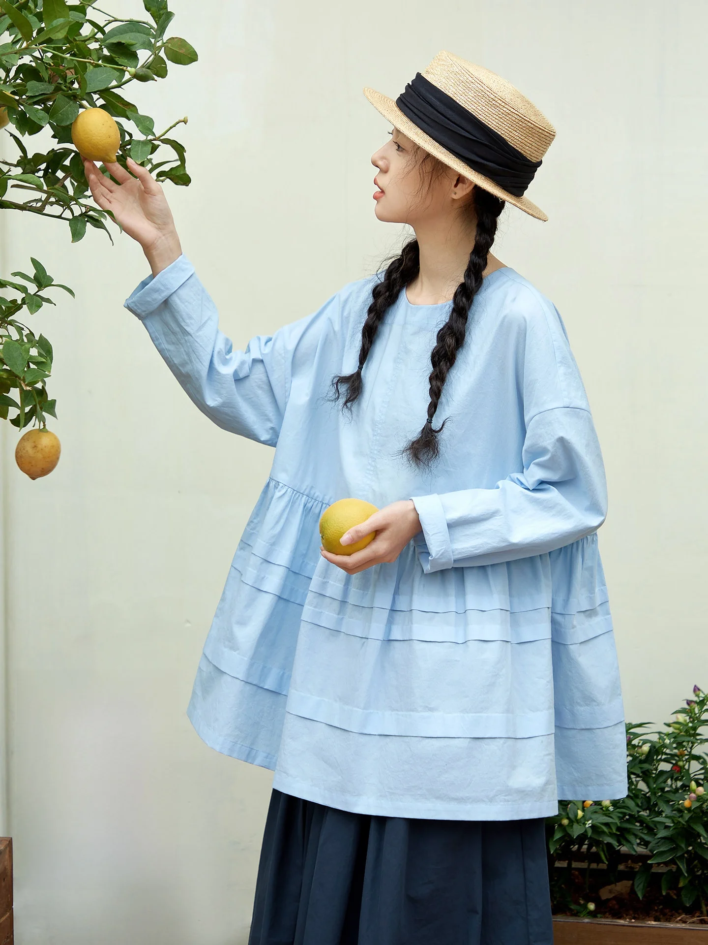 

Light Blue Pure Cotton Casual Long Sve Women's irt Spring Season Japanese Sle Loose Fit round Ne Versatile Top