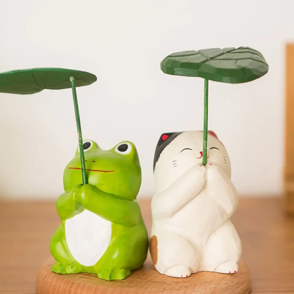 

Lotus Leaf Umbrella Wood Carving Cat Ornament Solid Wood Small Painted Cartoon Cat Sculpture Simple Style Cute