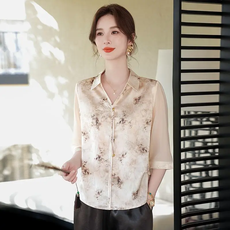 Nuova camicia estiva in stile cinese da donna nella moda estiva e top elegante e versatile