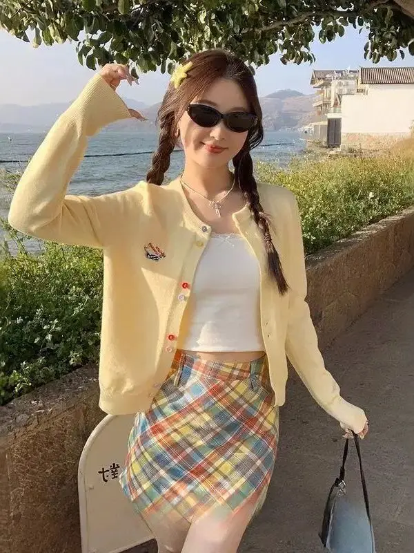 

Модный вязаный кардиган, женская зимняя верхняя одежда, топ, новинка 2025, свитер с вышивкой, свободный крой, длинный све, влажный ng