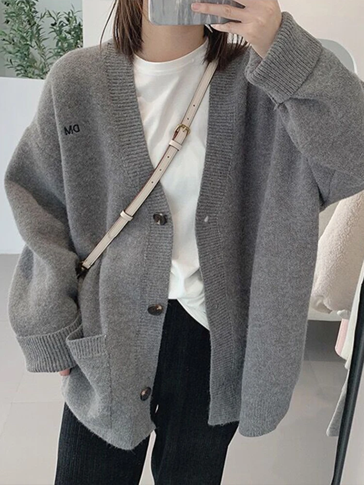 Oversize Cardigan Sweater Women Winter Warm Buttons Loose Knitted Sweater Female Long Sleeve Casual Pocket Lady Knitwear Coat