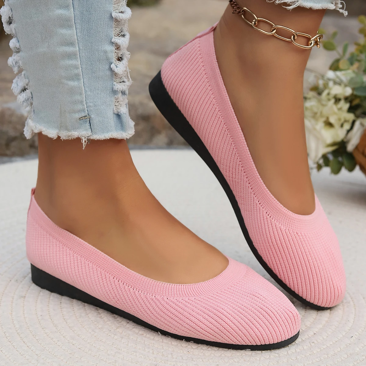 2024 New Spring Women Flats Shoes New Knitting Breathable Slip on Round Toe Loafers Big Size Light Sneakers Zapatos De Mujer