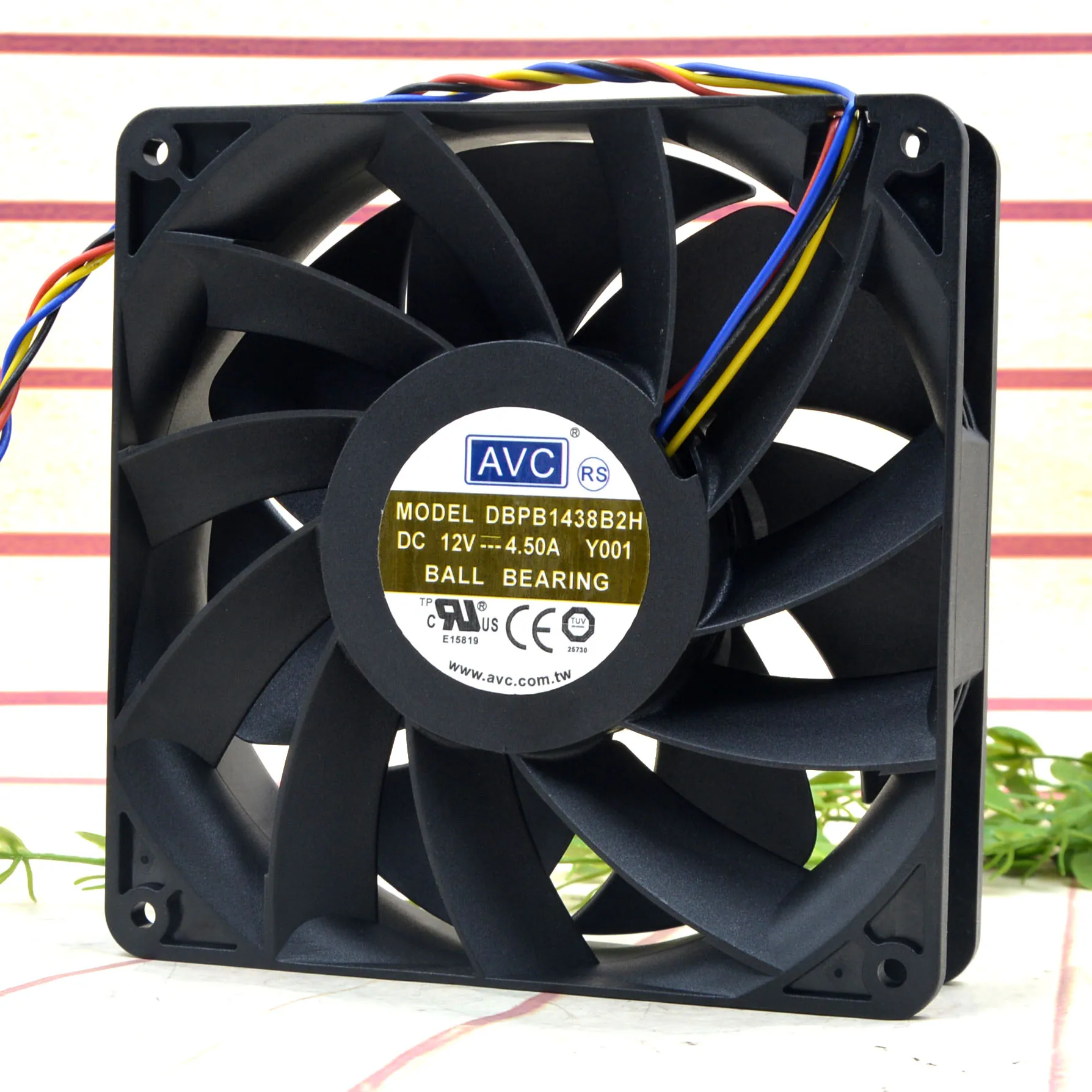 

NEW ORIGINAL DBPB1438B2H 12V 4.5A 14038 140x140x38mm COOLING FAN RADIATOR
