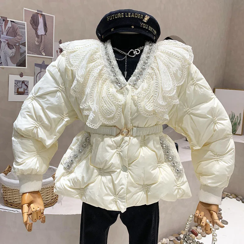 2022 Winter Jacket Women New Heavy Industry Luxury Diamond Embroidery Lace Splice Design Loose Down Cotton Jacket Women