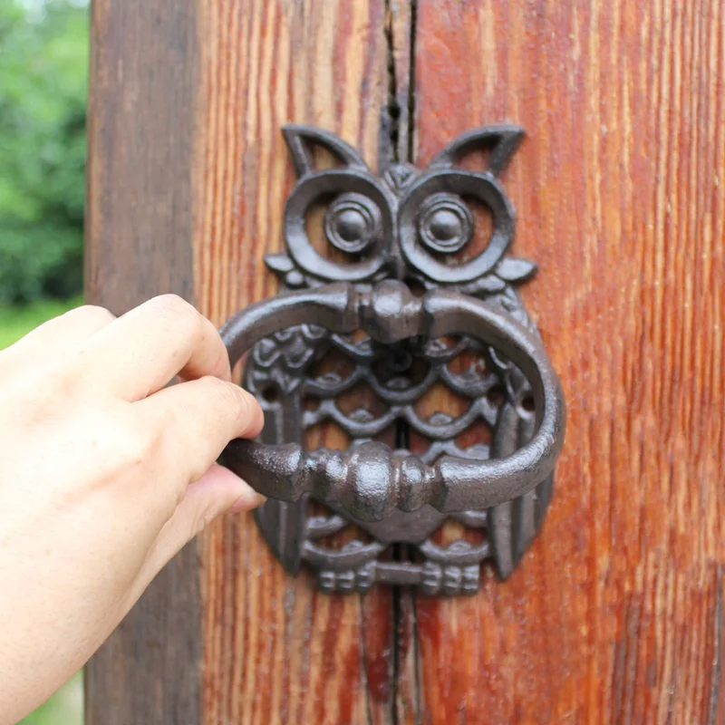 

Fashion Antique owl door knock cast iron door buckle European animal villa home door decoration wall decoration