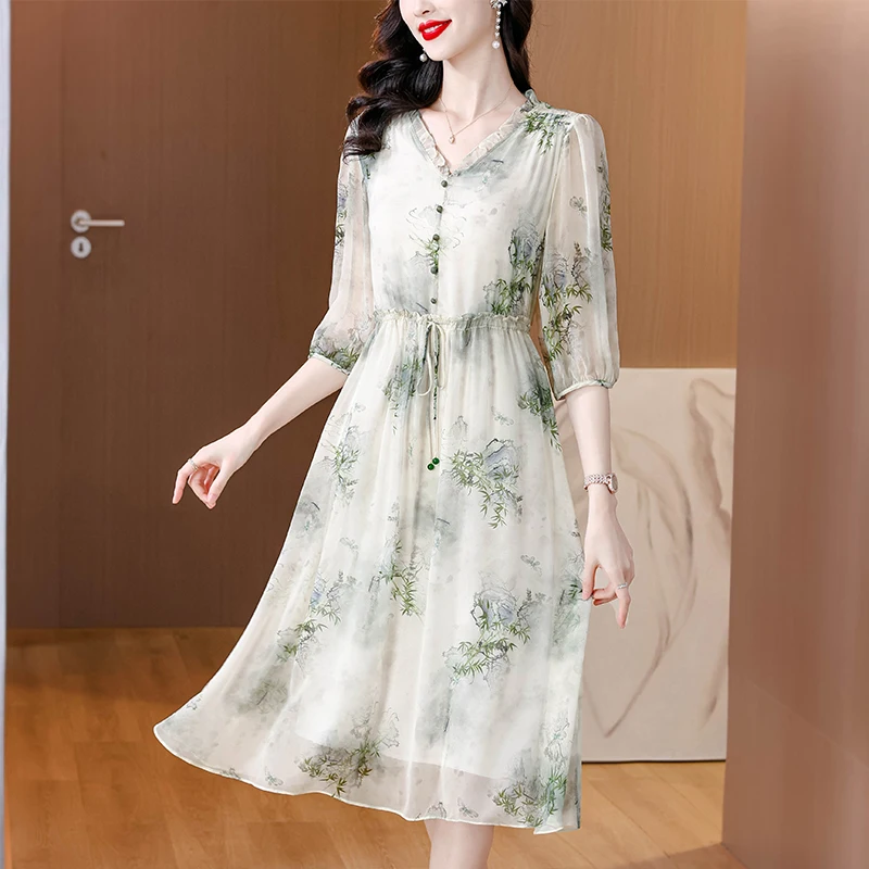 

2024 Bohemian Printed Slim Raglan Sleeves Big Brand Silk Silk Dress Women Summer Temperament Mom High Grade Printed Long Skirt