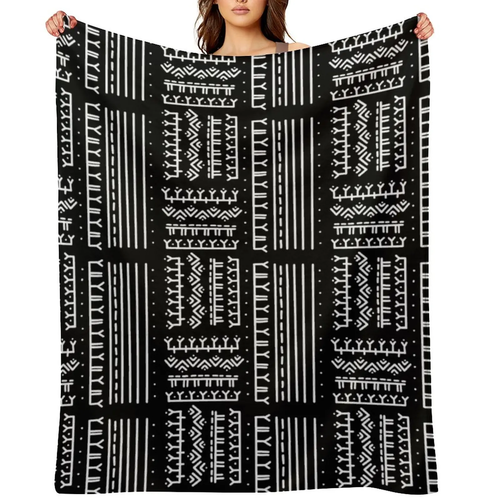 

Inuit Tattoo Pattern White on Black Throw Blanket Flannel Decorative Sofa Hairy Tourist Blankets