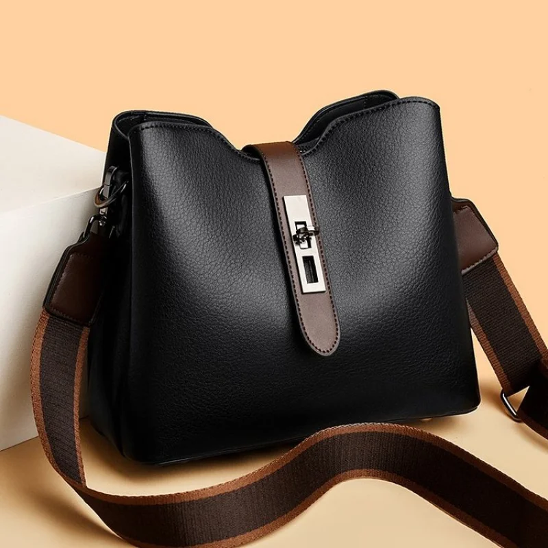 

Fashionable Shoulder Bag Leather Crossbody Bag For Women Elegant Classic Design Luxury Brand Famous Designer Popular Messenger L