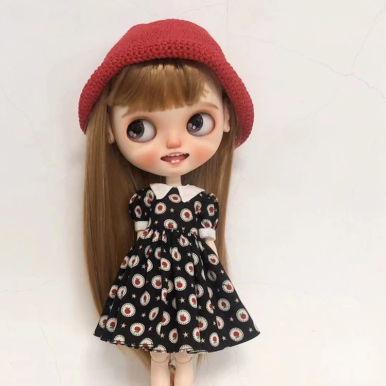 

Blythe clothes dress Vintage strawberry black skirt 1/6 30cm BJD anime girl (Fit for Pullip,Ob24, Licca)397169