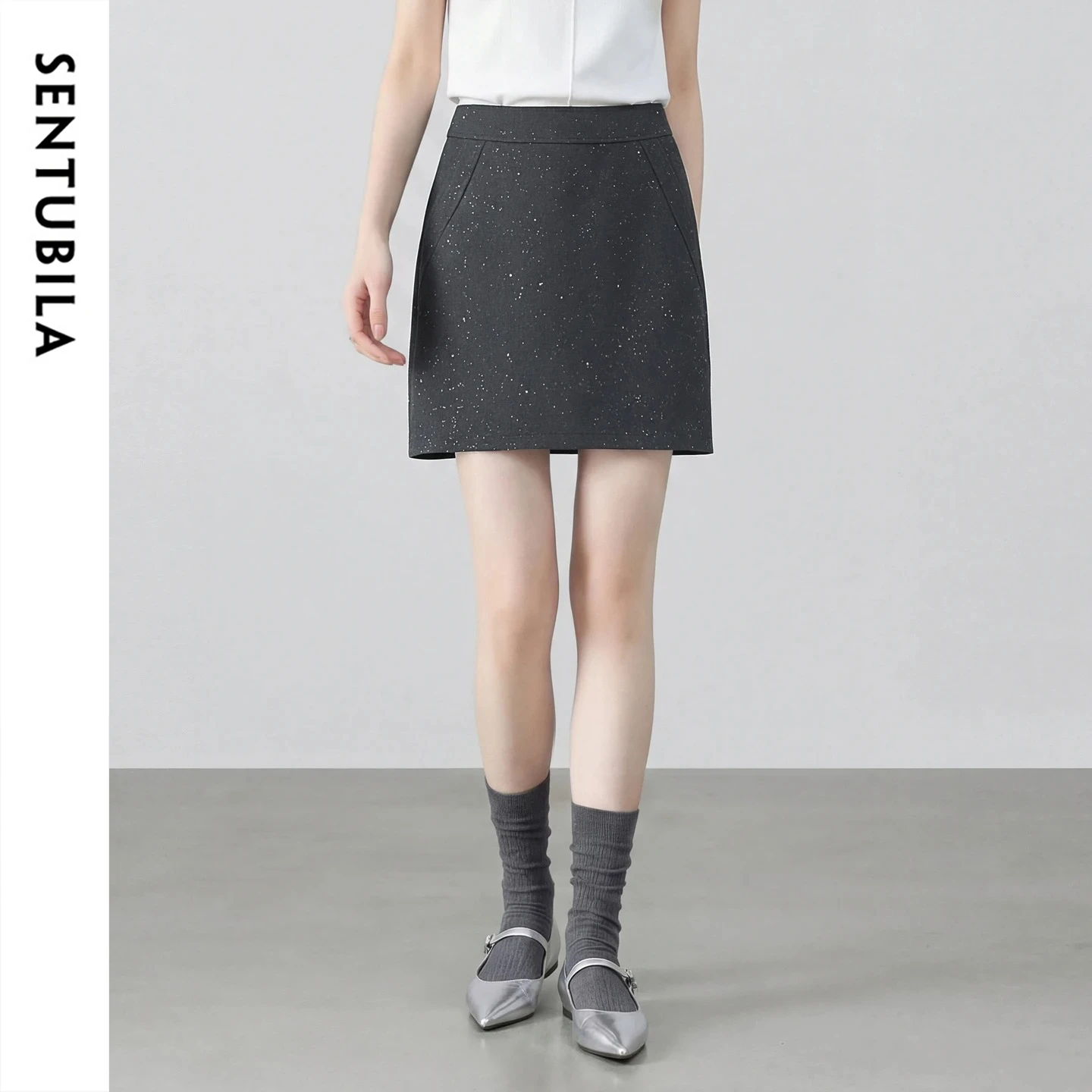 SENTUBILA Office Skirts for Women 2026 Summer Fashion Shiny Silver Metallic Design Slim Short Skirt Ladies Bottoms 161QA7015