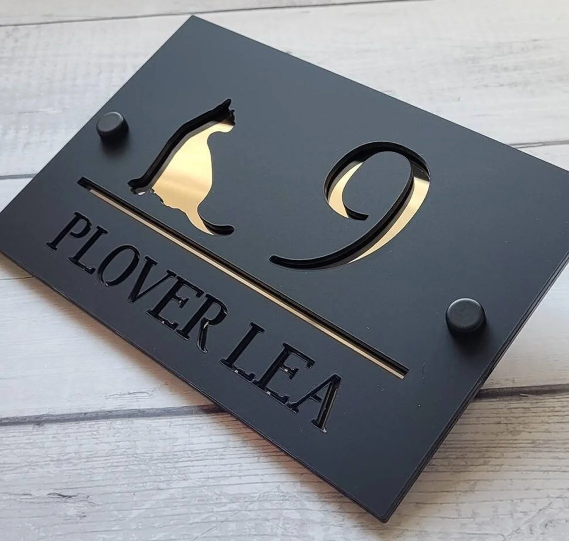 

Современный знак дома, кошачий узор, знак с номером дома, акриловая лазерная вывеска в виде дома, табличка с номером двери, номера адреса дома, подарок для дома