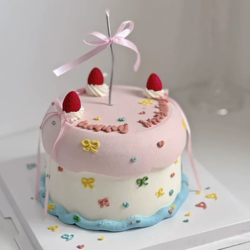 4 Inch Fake Strawberry Cake Model Decoration Simulated Birthday Cake Plastic Ornaments Dessert Shop Sample Display Shooting Prop