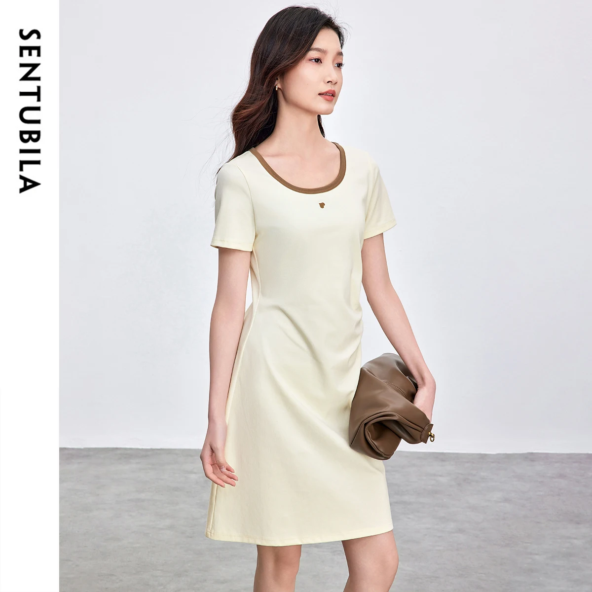 SENTUBILA Sukienka midi damska na lato 2025, łączona, z dekoltem w kształcie litery U, haftowana, dopasowana, codzienna, modna sukienka w kształcie litery A, model 152L59187